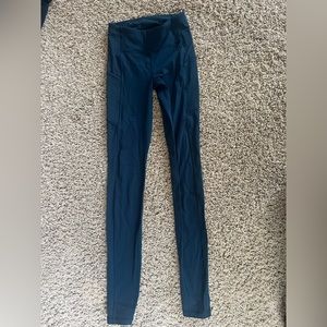 Lululemon swift speed leggings with pockets blue size 2 tall
